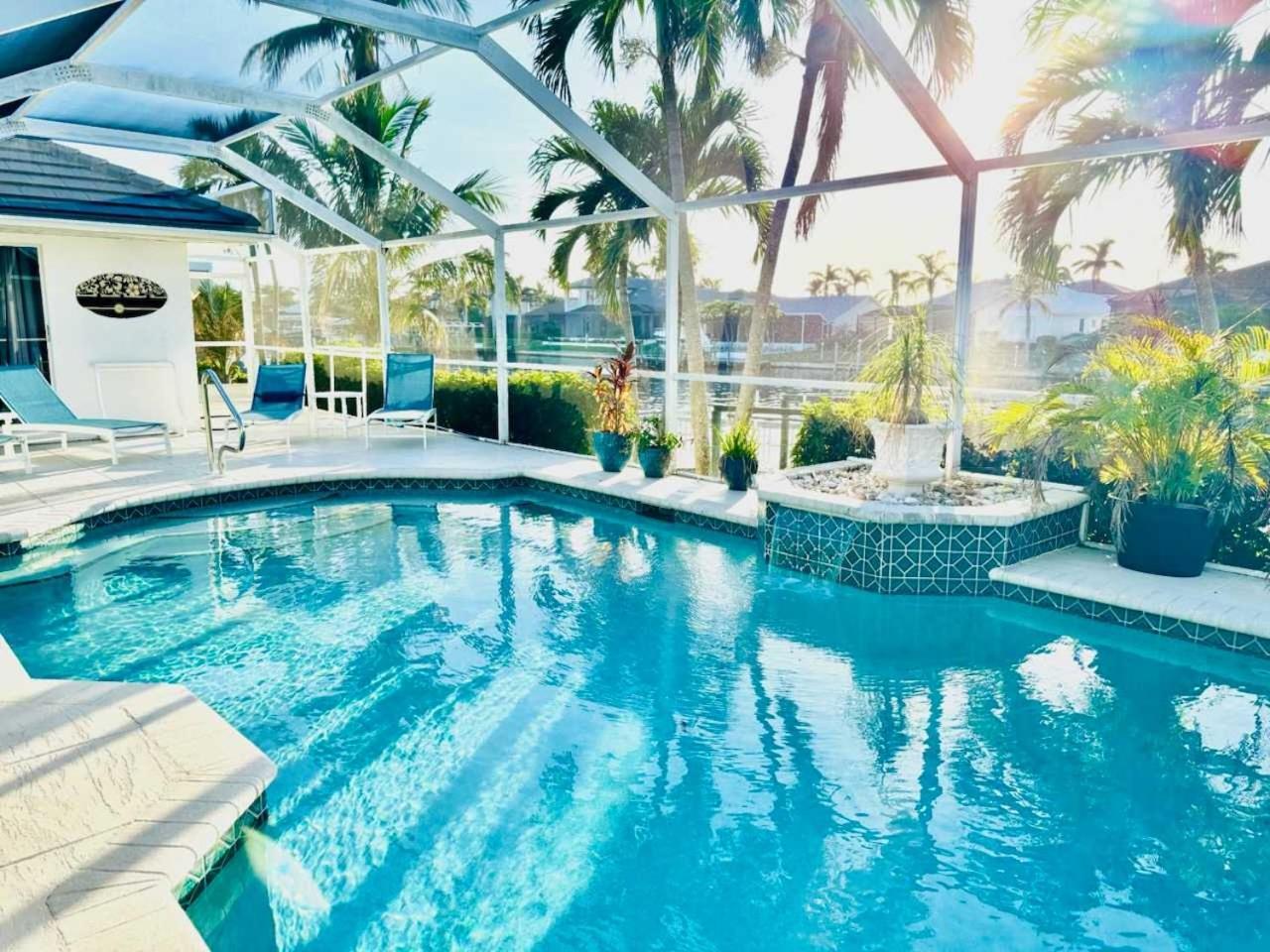 Free Heatedpool On Sailboataccesscanal Boat Lift Villa Cape Coral Eksteriør billede